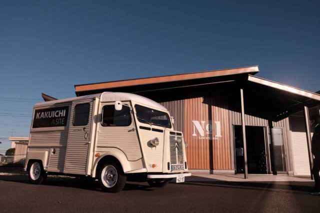 イメージはパリの“Cafe＆flower”　～茂原店HHDディスプレイ～