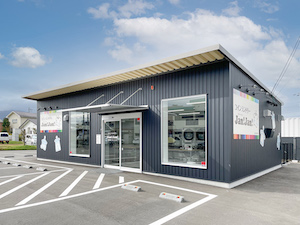 【開業必見】ガレージで店舗活用！自動車整備工場やコインランドリー、室内ゴルフにも　
